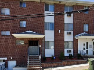 110 E Passaic Ave, Rutherford, NJ 07070