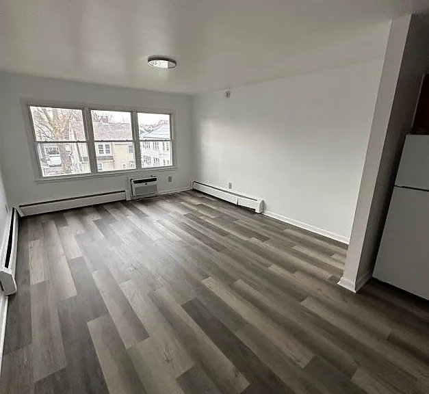 169 Birdseye St #1B — Photo 1