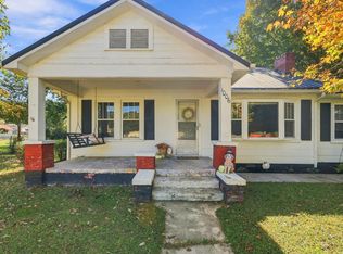 1006 E McKinney Ave, Rogersville, TN 37857