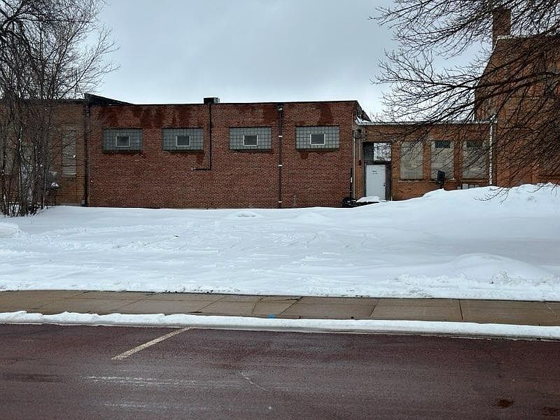 1st image of 309 1st St