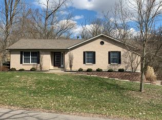 1808 Fieldcrest Dr, Lawrenceburg, IN 47025