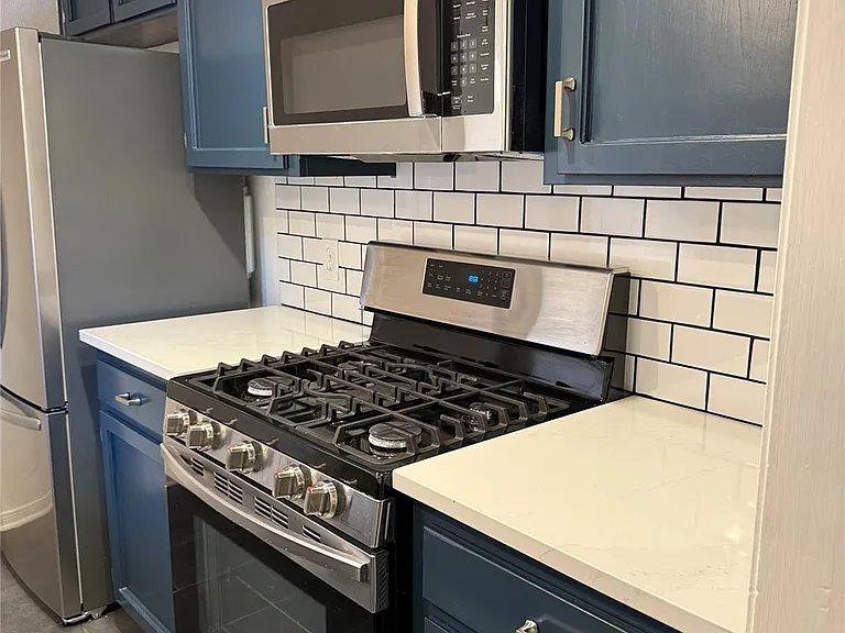 1904 Goodrich Ave #2 — Photo 3
