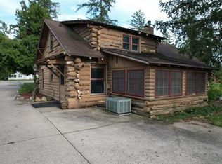 2246 S Riverside Dr, Beloit, WI 53511