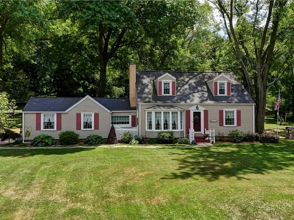 2608 State Route 39 NW, Dover, OH 44622