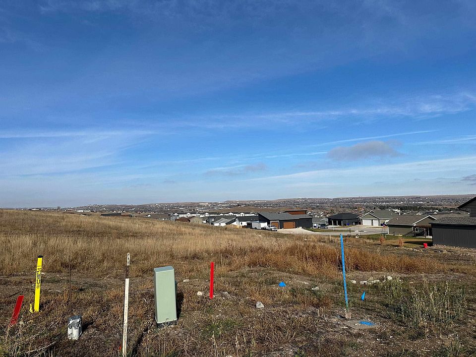 2nd image of 2922 Rombauer Dr