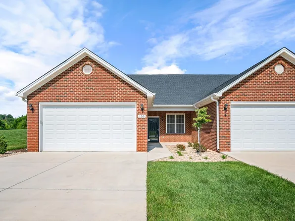 155 Villa Oak Cir, Bedford, VA 24523