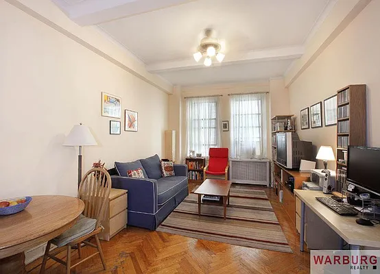 Sold by Warburg | media 19
