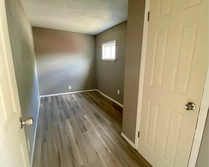 126-134 S Main St S #128 — Photo 5