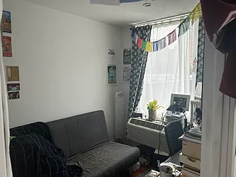 Rented by Celine Moradof-Nazarian, LREB