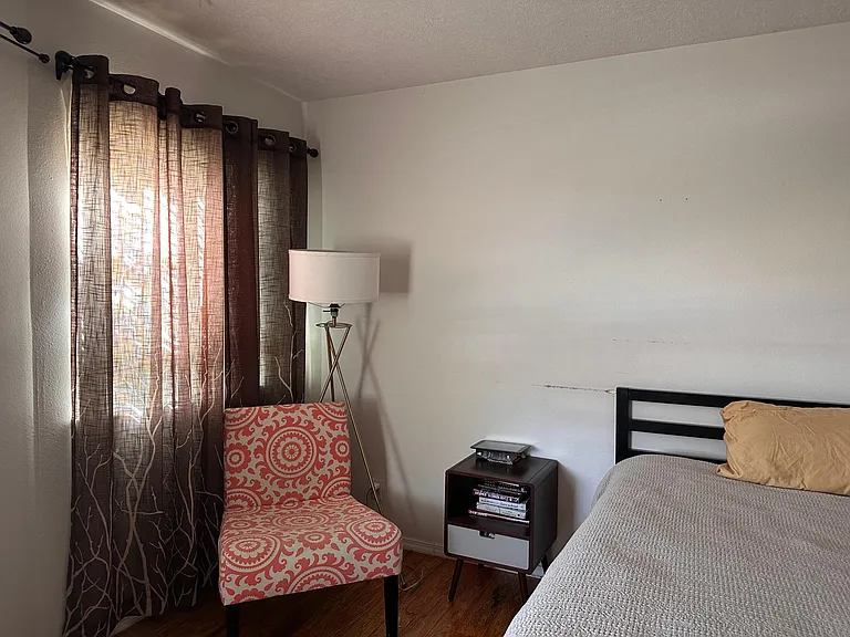 1264 Rosemont Ave NW — Photo 14