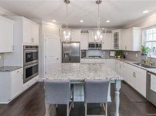 7259 Albemarle Dr, Denver, NC 28037