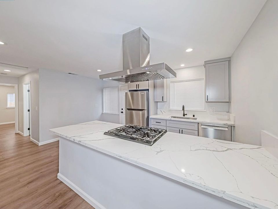 1st image of 2019 Potrero Ave #2021