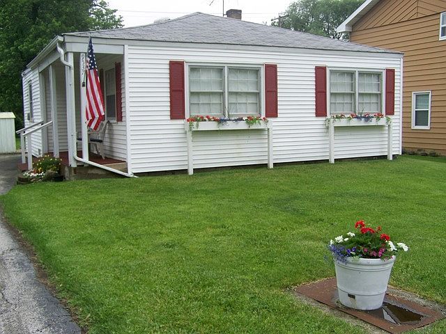 1st image of 9537 Melvina Ave