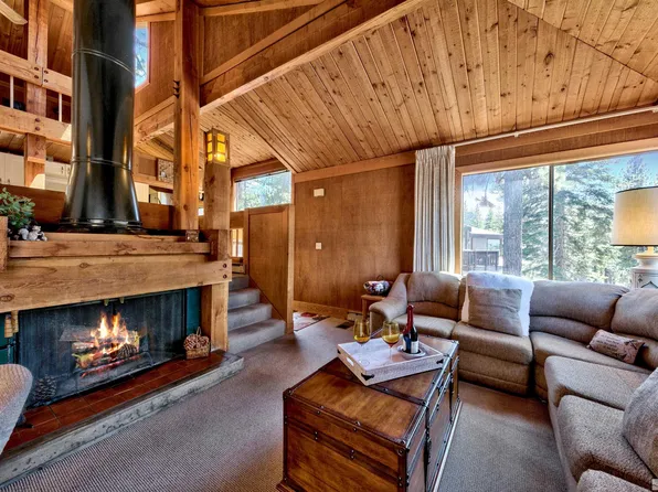 182 Clubhouse Cir, Stateline, NV 89449