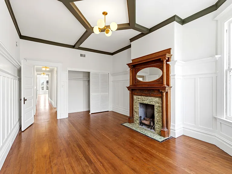 2854 Sacramento St — Photo 30