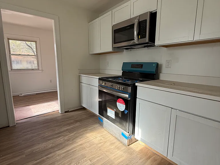 805 Mohawk Ave — Photo 6