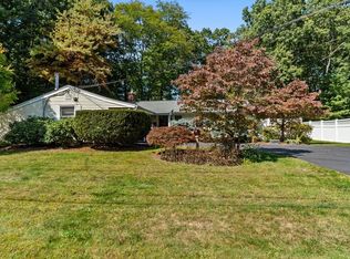 22 Savoy Rd, Framingham, MA 01701