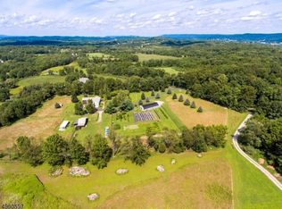 31 Pierce Rd, Lafayette, NJ 07848