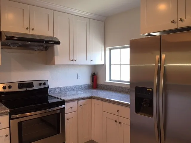 326 Treasure Island Dr — Photo 6