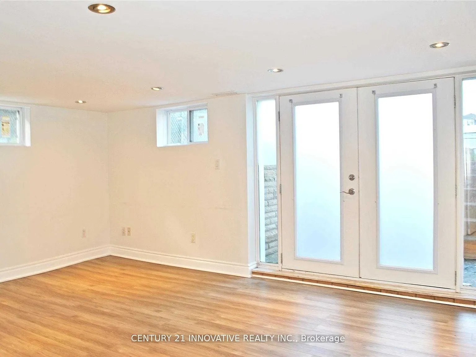 Studio, $1,200 — Photo 2