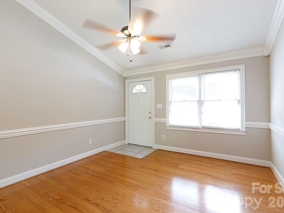 4th image of 3150 Devonshire Dr