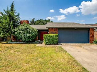 4204 Buckeye St, Fort Worth, TX 76137