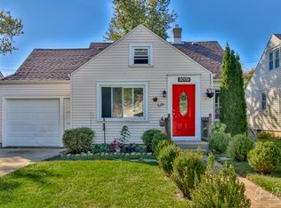 2009 Marshall Pkwy, Waukegan, IL 60085