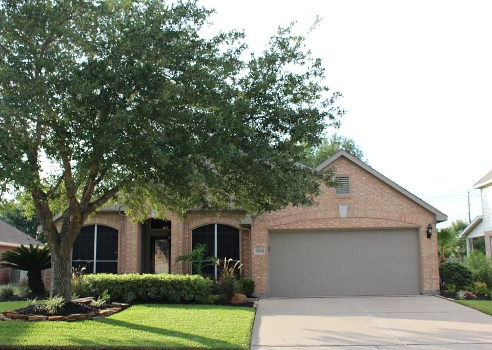1st image of 3906 Bracket Dr