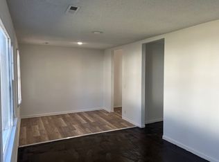 315 E Kelly Ave #315, Augusta, KS 67010
