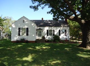 1215 S 7th St, Ponca City, OK 74601