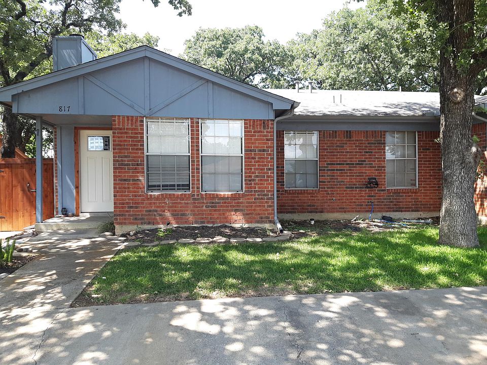 1st image of 817 Woodland Ct