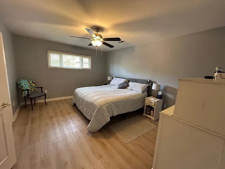 1213 Bayside Cir W — Photo 8