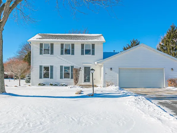 N9639 Crystal Ct, Appleton, WI 54915