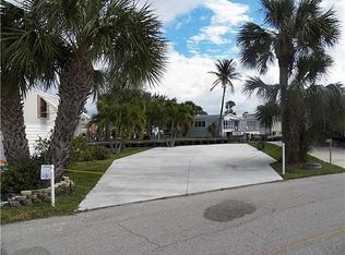 163 Nettles Blvd, Jensen Beach, FL 34957