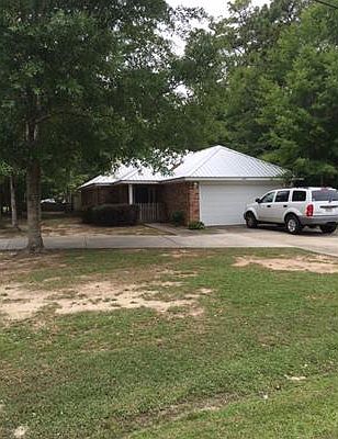 1st image of 2905 Dolphin Dr