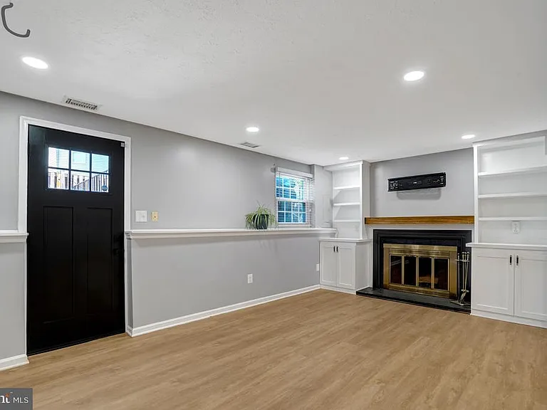 6063 Hydrangea Dr — Photo 35