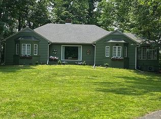 240 Hamilton Dr, Terre Haute, IN 47803