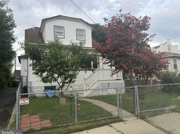 1 Goeller Ave, Essex, MD 21221