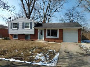 7217 Brookside Dr, Lambertville, MI 48144