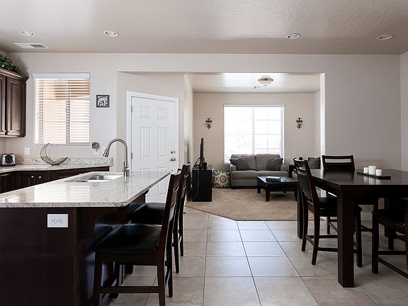 5th image of 3439 S Barcelona Dr Unit 92