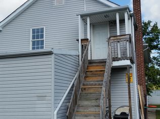 320 W Main St APT 4, Elkton, MD 21921