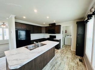 4606 Tudor Ln #447, Jackson, MI 49201