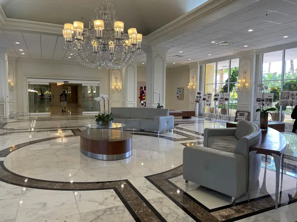 5600 Collins Ave, Miami Beach, FL