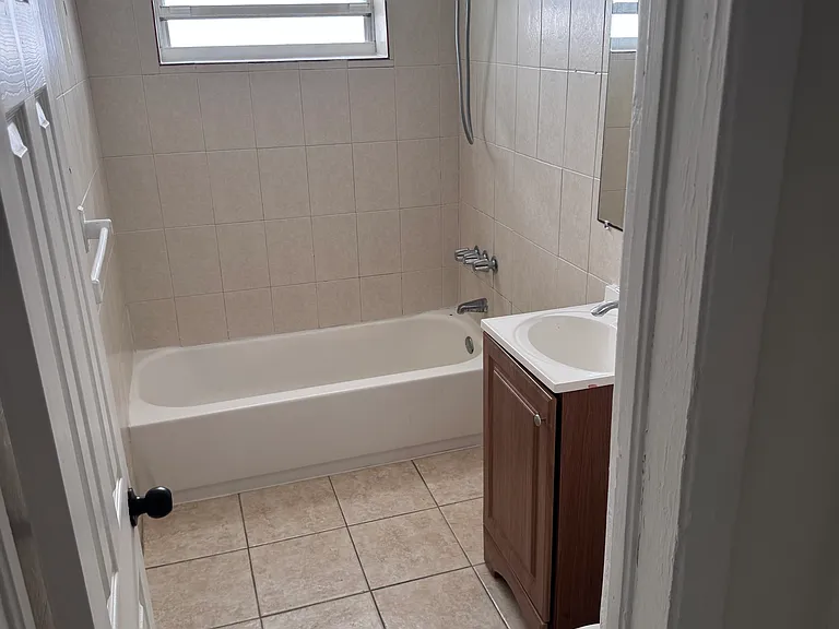 9016 Collins Ave #3 — Photo 5