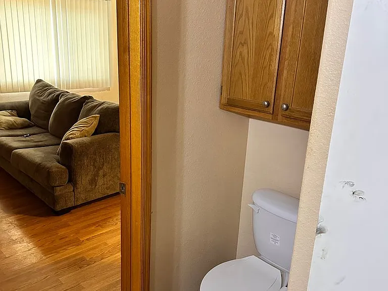 808-810 813 Birch Rd — Photo 6