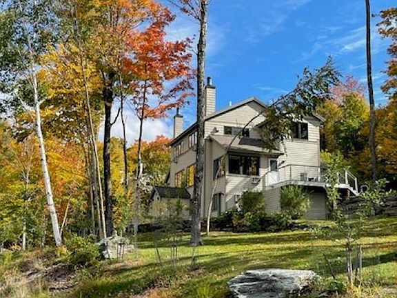 3rd image of Trailside Executive 17 at Smugglers' Notch Resort
