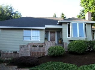 550 SW Viewmont Dr, Portland, OR 97225