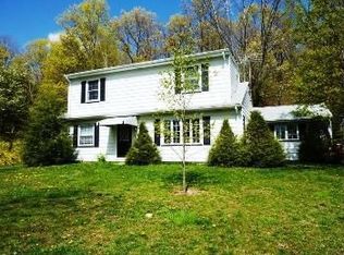 1274 Westbrook Rd, West Milford, NJ 07480