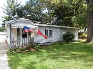 197 Courtland Blvd, Eastlake, OH 44095