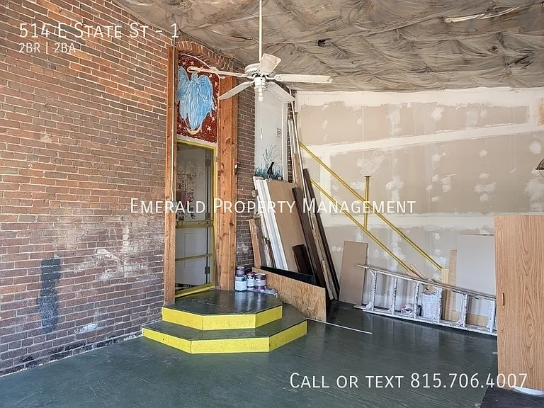 514 E State St #1 — Photo 31